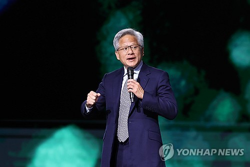 엔비디아, AI 인프라 개방 확대…'NVLink 퓨전' 공개_장예진