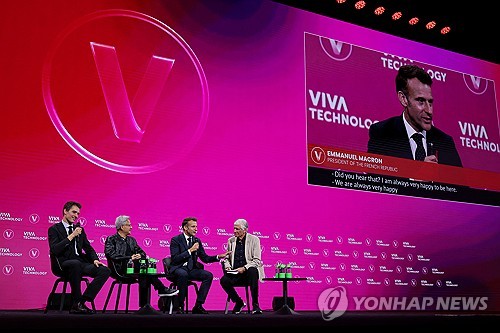 엔비디아 CEO "실적 전망에 中 시장 포함 안 할 것"_이민재