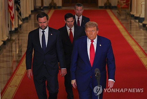 이란 핵 포기 않으면…"트럼프, 대규모 공격 가능성 검토"_이효지