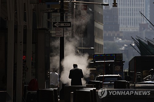 뱅가드, 증시 강세에도 "자산 70% 채권에 투자해야"_윤시윤