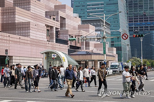 대만, 1분기 GDP 13.7% 성장 '서프라이즈'_권용욱