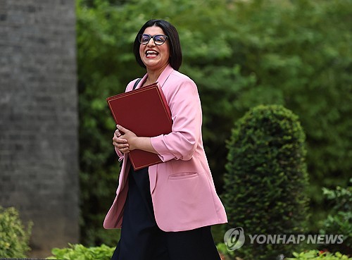 샤바나 마무드 영국 내무장관