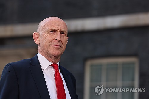 존 힐리 영국 신임 재무장관.