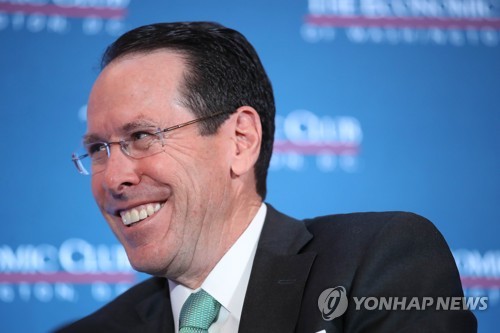 AT&T, 루멘 광섬유 사업부 인수 추진…55억弗 거론_최진우