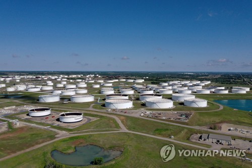 [뉴욕유가] OPEC+ 증산폭 유지·지정학적 우려에 급등…WTI 2.9%↑_장예진