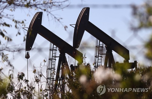 [뉴욕유가] OPEC+ 증산ㆍ미중 무역갈등 재점화 우려…WTI 0.25%↓_장예진