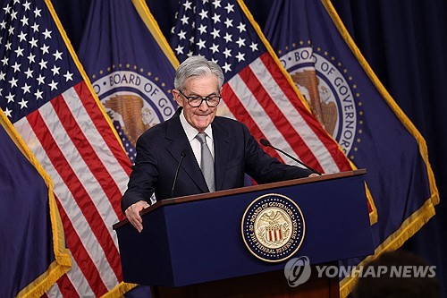 WSJ "파월, 공급 호황 강조하면서도 확대해석 경계"_강수지