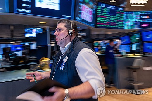 뉴욕증시, 금리인하 경로 흔드는 매파 전망들…다우 0.08%↑마감_정선영