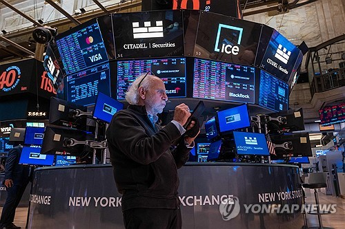 야데니 "S&P500 목표 상향…매그피센트7 건재"_이윤구
