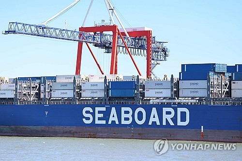 "美 행정부, 관세 대상 품목 재검토…일부 면제"(상보)_이민재