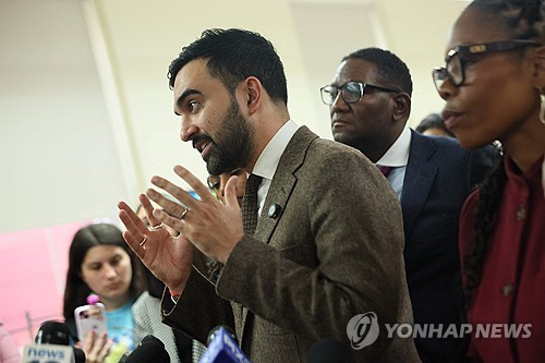 [월가 톡톡] 트레이더들, 맘다니 뉴욕 시장 추방 가능성에 베팅_윤시윤