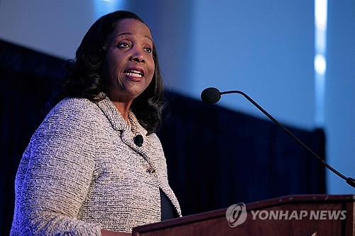쿡 연준 이사 "디스인플레 복귀해 가까운 시일 내 목표 달성 필수"(상보)_이민재
