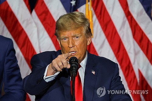 헤지펀드 대부 달리오 "트럼프·바이든 모두 시장 위협"_문정현
