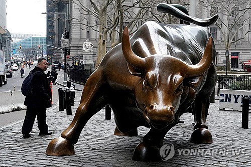 주가, 더 오를까…월가서 확산하는 S&P500 6,000대 전망_임하람