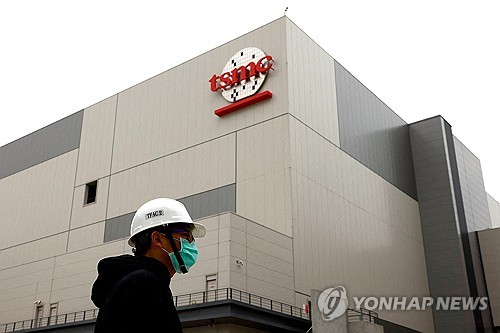 TSMC "공장 설비 70% 이상 복구"_문정현