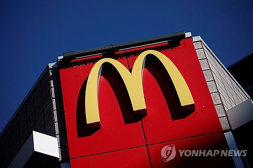 [딜링룸 백브리핑] 맥도날드, 팬 청원에…사라진 '스낵랩' 내년 재출시_강수지
