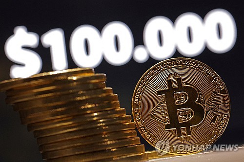 비트코인 10만달러 시대…뉴욕증시 관련주 한때 급등_임하람