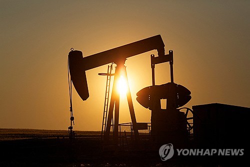[뉴욕유가] 글로벌 수요 우려에 사흘째 하락…WTI, 1.61%↓_김성진