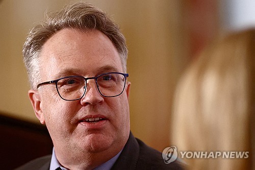 뉴욕 연은 총재, 트럼프 정책 "경제 전망에 반영" 밝혀_임하람