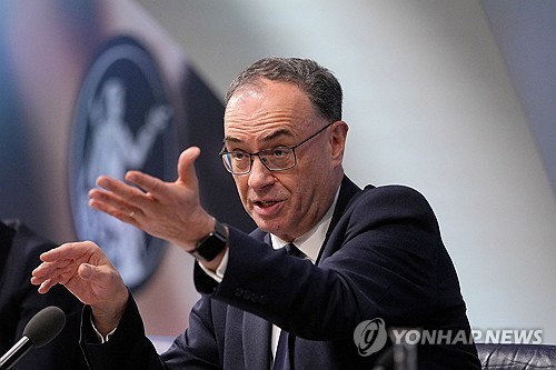 BOE 총재 "디스인플레 지속…금리 더 낮출 수 있을 것"(종합)_최진우