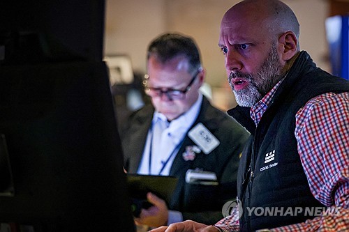 뉴욕증시, 관세 휴전 훈풍 지속에 상승 출발…기술주 강세_장예진