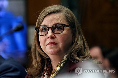보먼 연준 부의장 "인플레 압력 억제 시 7월 회의서 금리인하 지지"(상보)_최진우