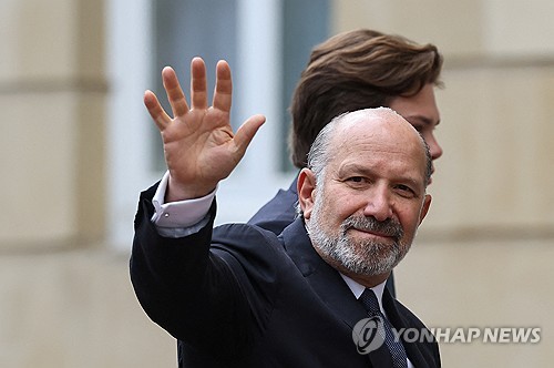 美상무, 미·중 협상 두고 "잘 진행되고 있어…오늘도 종일 할 것"_최진우