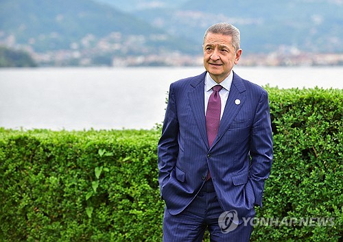 ECB 정책위원 "美무역·중동 불안으로 경제 전망 위험 노출"_최진우