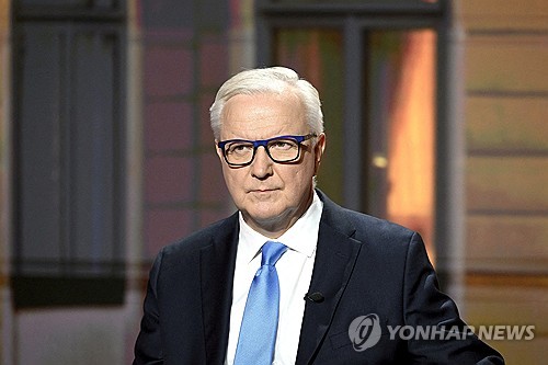 ECB 정책위원 "인플레, 장기간 목표치 하회 우려"_최진우
