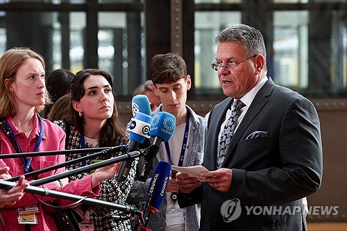 EU 집행위원 "美·EU, 좋은 무역 합의에 근접"(상보)_권용욱