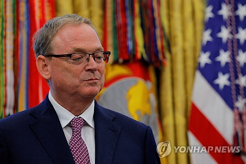 백악관 "셧다운으로 주당 150억弗 경제 피해…인력 감축 빨라질 수도"_최진우