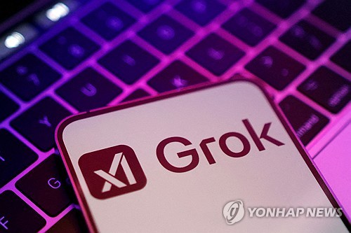 머스크의 xAI, 오픈AI 고소…"조직적으로 인력·기술 빼돌려"_이민재