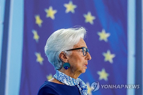라가르드 "인플레 위아래 큰 움직임 없을 것…우리는 좋은 위치"_최진우