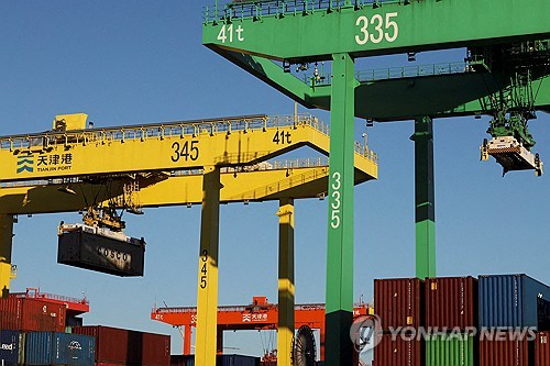 [뉴욕유가] 트럼프, 대중 강력 보복 검토…WTI 4.2% 폭락_진정호