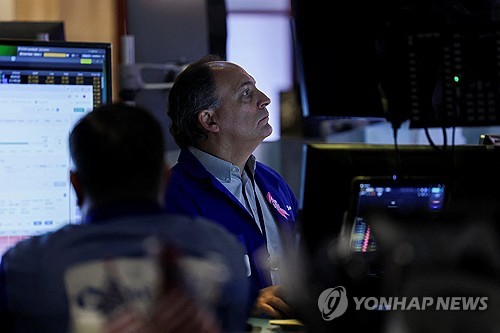 뉴욕증시, 되살아난 지역은행 부실 공포…하락 마감_진정호