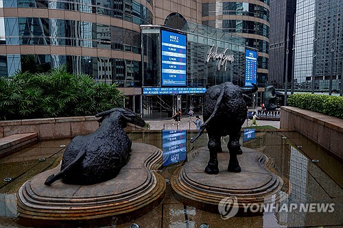 中 반도체설계 몬타주, 홍콩 증시 데뷔날 50% 이상 급등_이민재