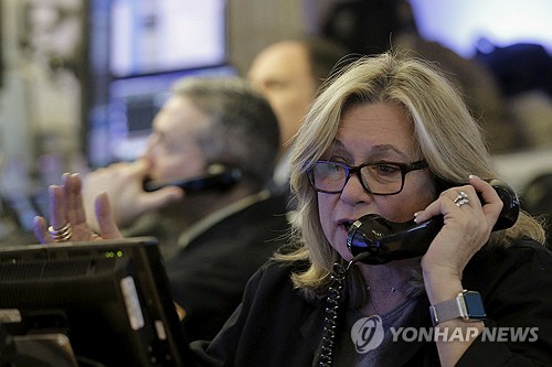 뉴욕증시, 의구심 속 기술주 반발 매수…상승 마감_진정호