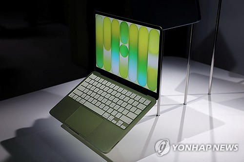 카운터포인트 "메모리 가격 상승에 올해 PC 출하량 5%↓"_김학성