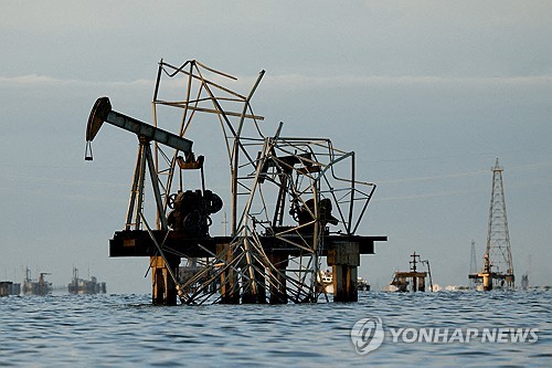 WTI 5% 가까이 반등하며 87.59달러…"여전한 공급 압박"(상보)_권용욱