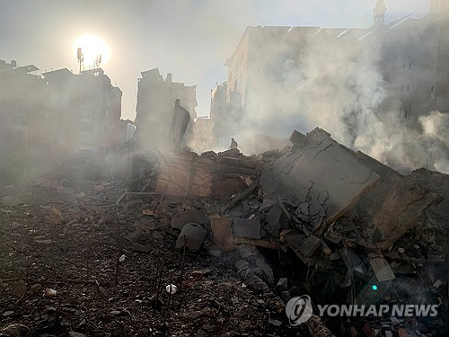월가 전문가 "이란 수자원 공격, 핵무기 사용으로 이어질 수도"_이효지