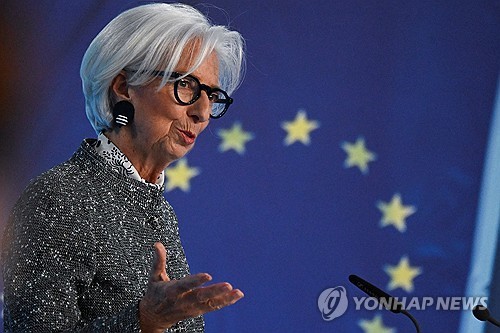 라가르드 "전쟁發 에너지 상승은 단기로 인플레 2% 이상으로 올릴 것"_최진우