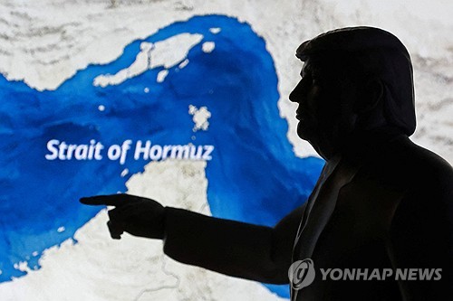 트럼프, 호르무즈 개방 없이 전쟁 끝낼 용의 밝혀(상보)_이효지