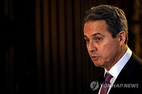 세인트루이스 연은 총재, 유가 우려에도 "現 정책금리 한동안 적절"_최진우