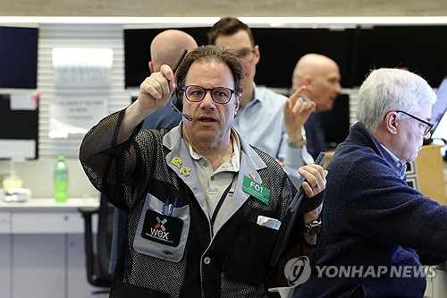 뉴욕증시, 美-이란 2차 협상 기대감 속 혼조 출발_윤정원