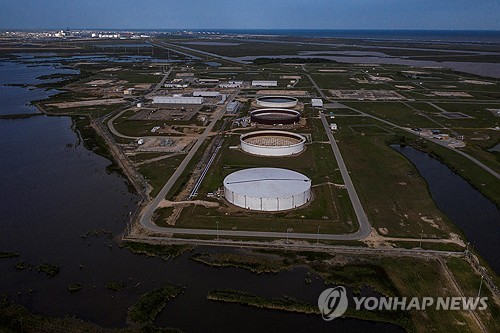 美 에너지부 "전략비축유, 40여년 만의 최저치"_이민재