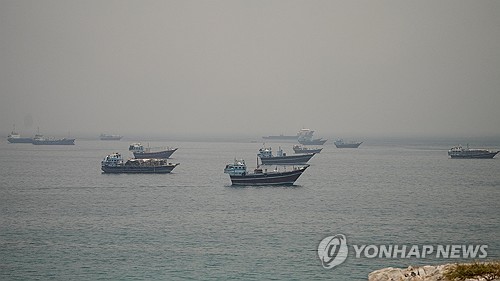 이란 매체 "MOU 초안, 핵 관련 60일간 회담…재제 전면 해제"(상보)_권용욱