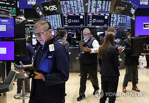 "美 4분기 기업 실적 전망치 하향은 화이자·머크 때문"_홍예나