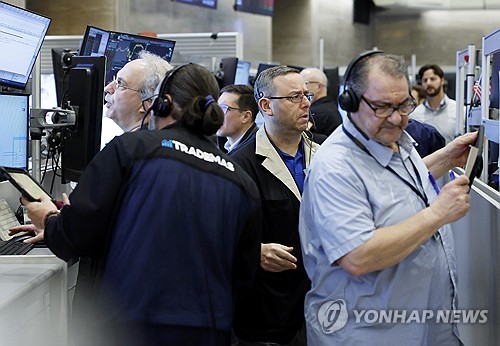 뉴욕증시, 이란 전쟁·경제지표 소화하며 상승 출발_윤정원