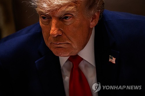 트럼프, '레바논 공격 계획' 네타냐후에 "당신 완전 미쳤군"_김경림