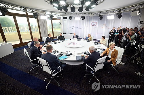 G7 정상들 "트럼프의 호르무즈 해협 재개방 합의 지지"_이민재
